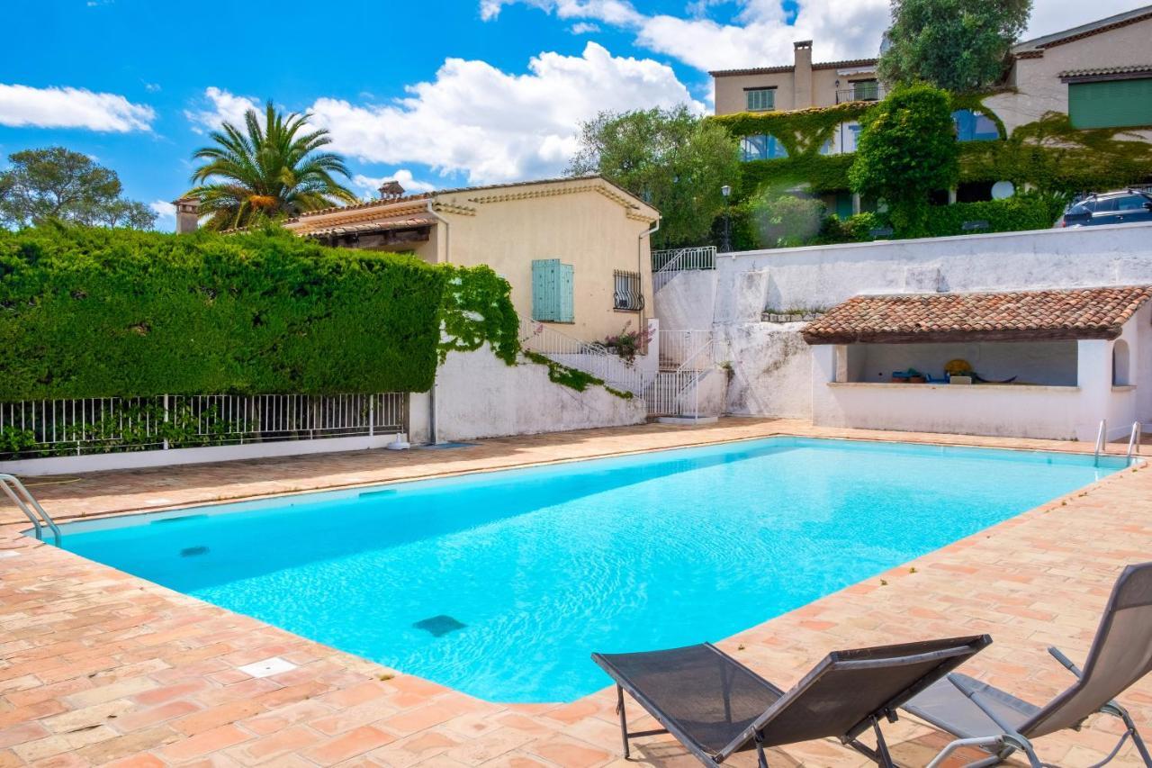 Bas De Villa, Piscine, 3 Etoiles Сен-Поль-де-Ванс Экстерьер фото